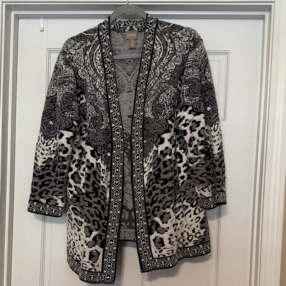 Chico's Monochrome Animal Print Cardigan . Worn once . 3/4 length sleeves.